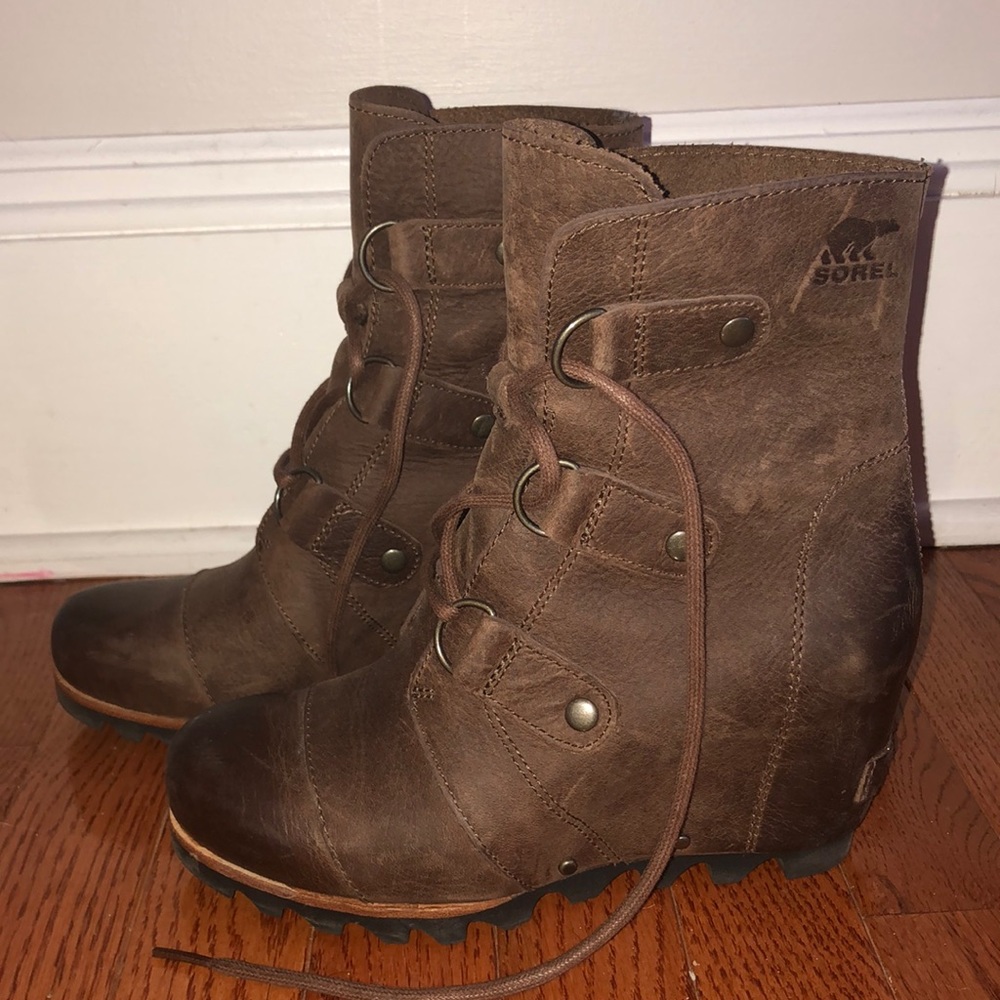 Joan of Arctic Boot